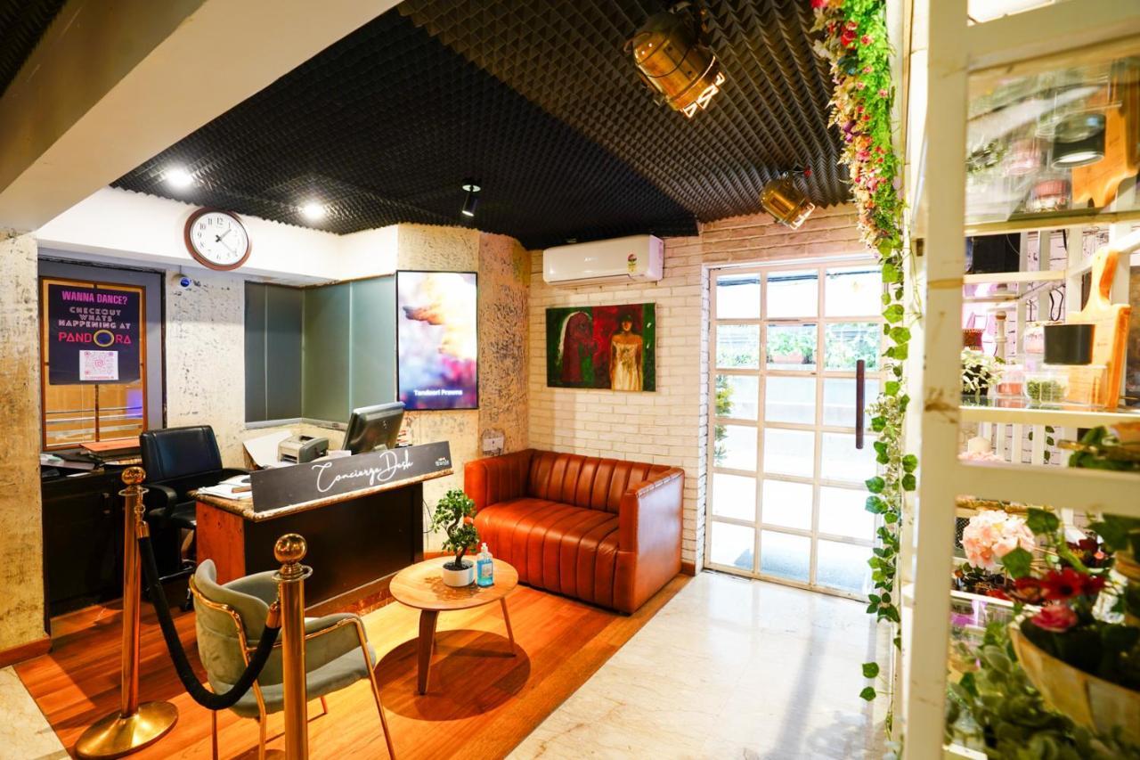 Bloom Boutique - Bandra Hotell Mumbai Exteriör bild